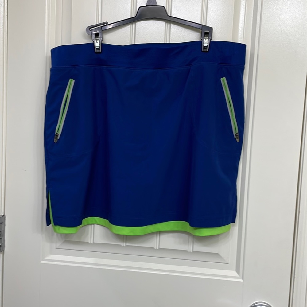 Tommy Armour‎ blue and green skort